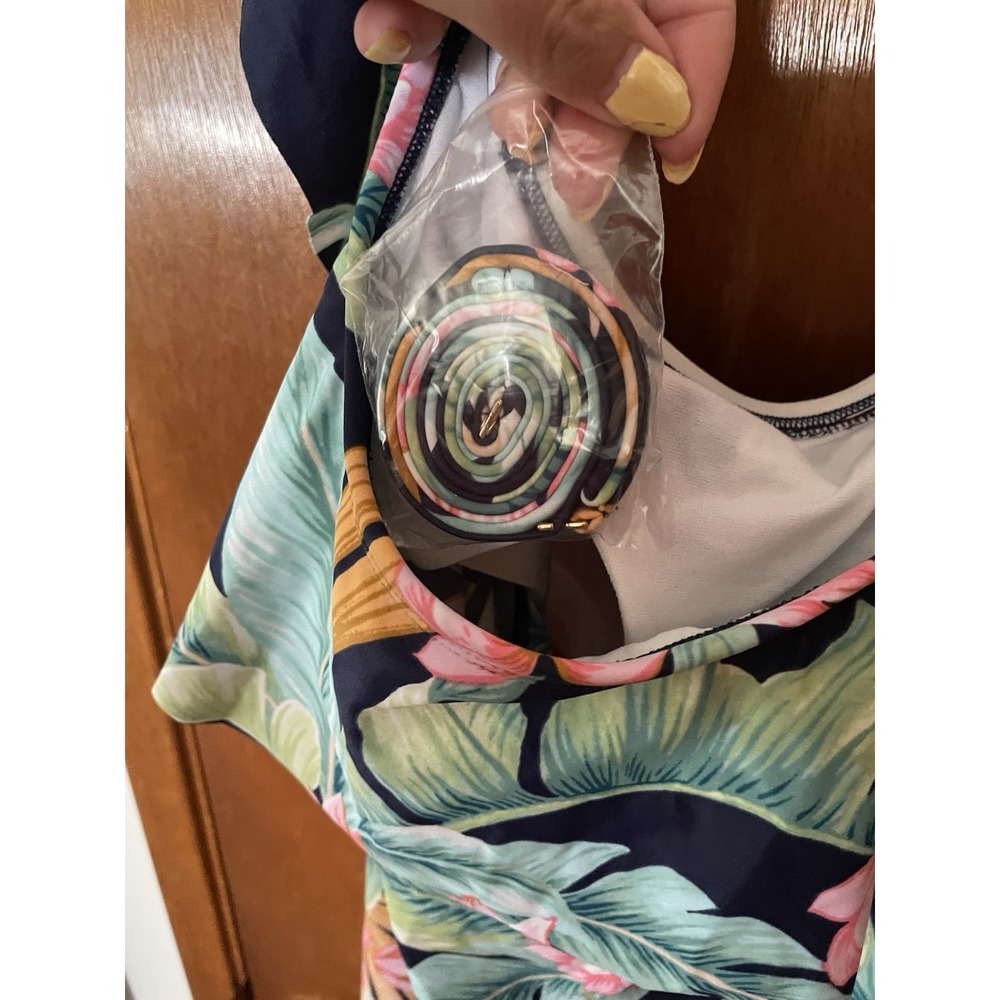 Kona Sol Navy Tropical Floral Tank Top - Picture 3 of 6